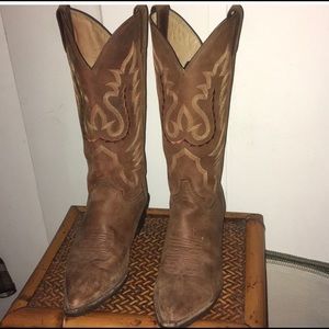 Size 7 Justin Boots